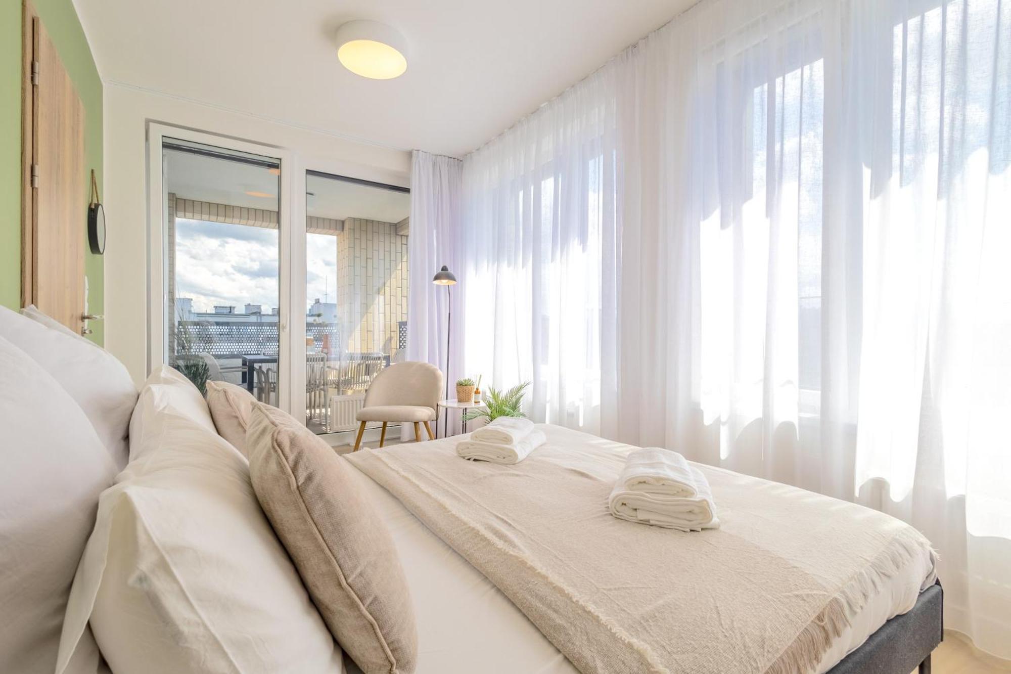 Bright 2Br - 8Th Floor, Balcony, Free Parking - By Gravity Prague Apartment ภายนอก รูปภาพ